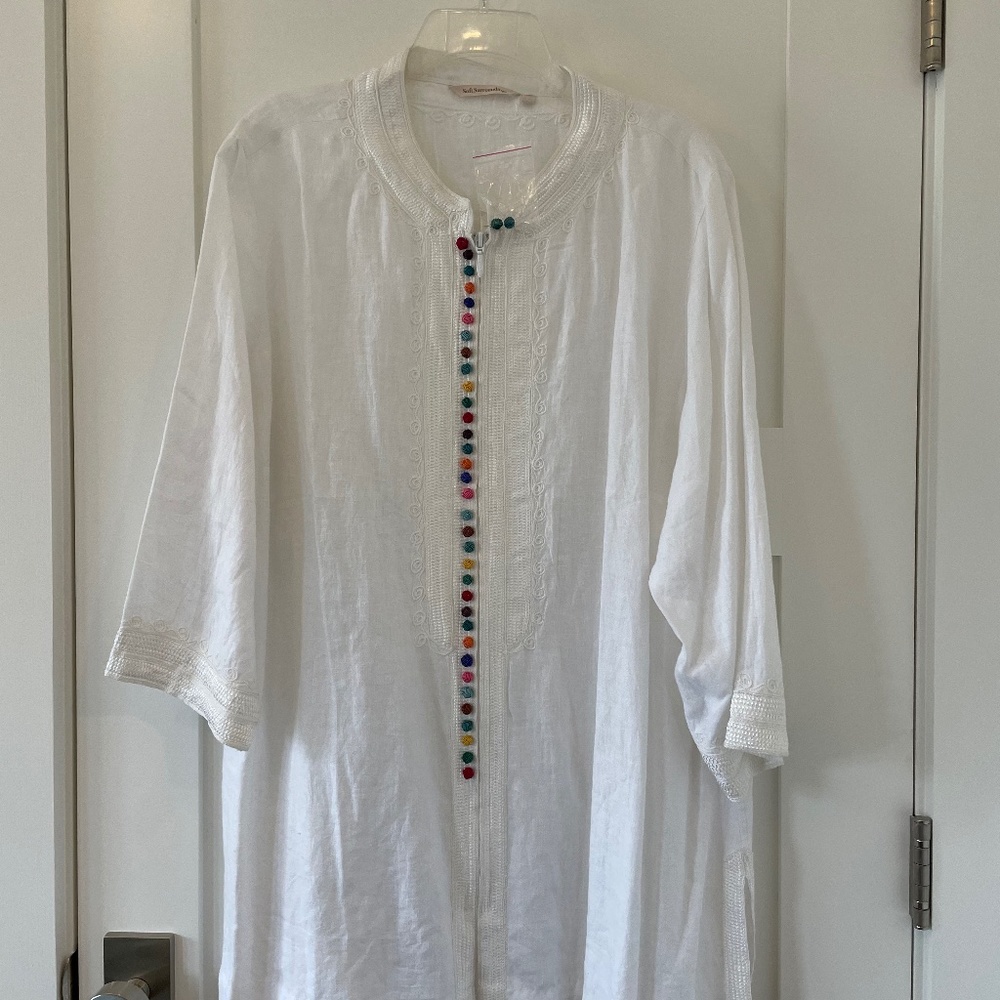 Soft Surroundings 2X Linen zip front Tunic with Beautifully embroidered details